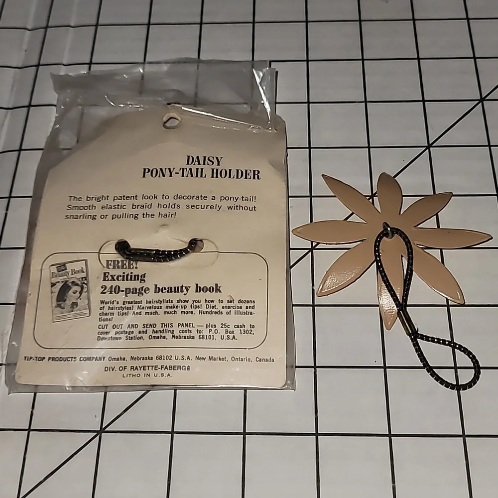 Vintage‎ Tip-Top Pony-Tail Holders, NIP, Two (2) Matching Hair Accessories